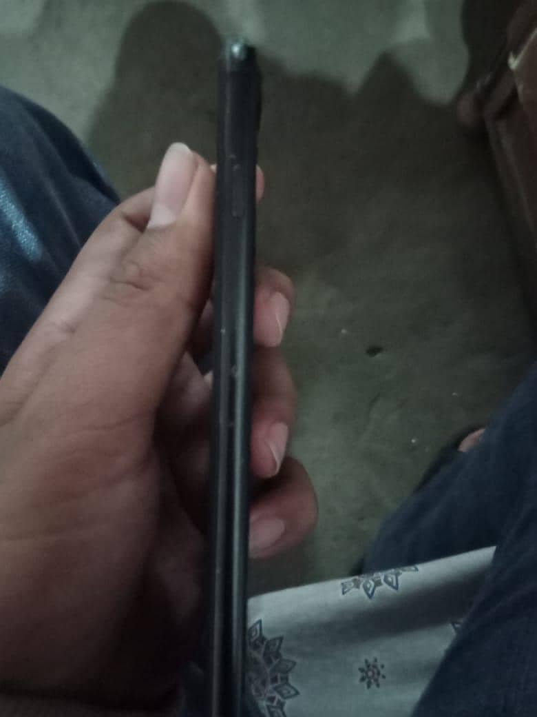 APPLE IPHONE 7 PLUS 1