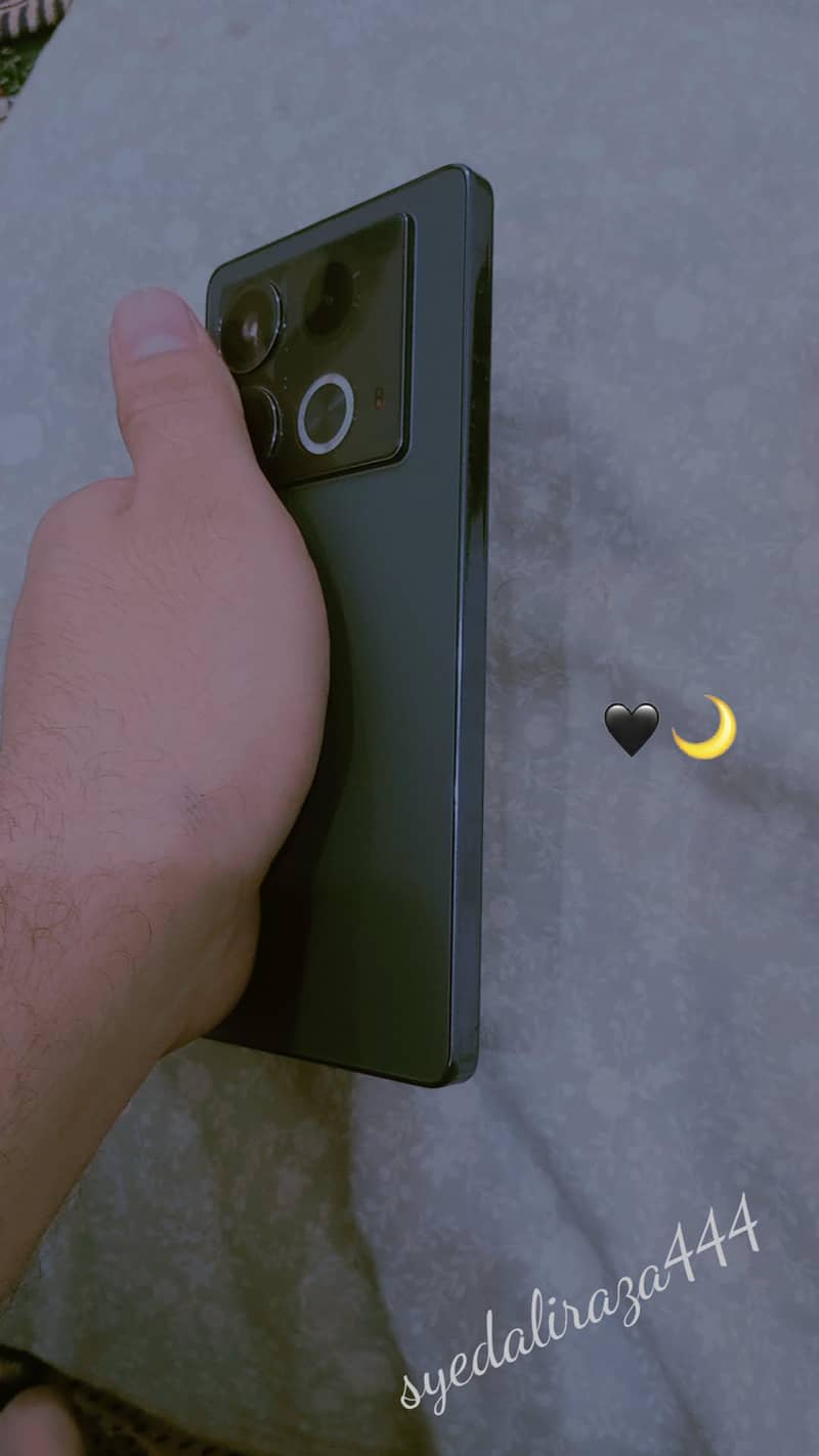 Infinix Note 40 8+8/256 GB jisny Lena rabta karly 2