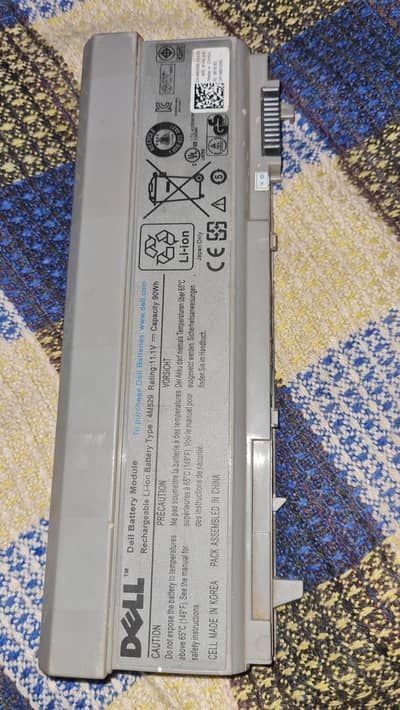 loptop ki battery  ha