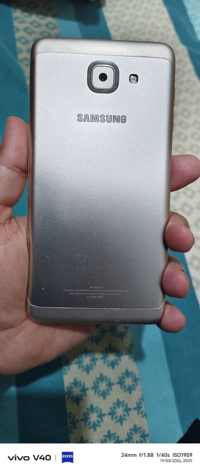 J7MAX with dabba, receipt and only screen is faulty