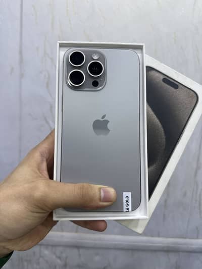 I phone 15 pro Max 256 GB Factory unlock non PTA 99% Battery Box