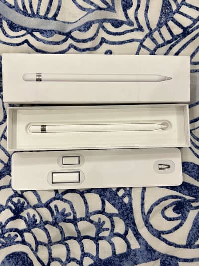 Apple Pencil 1st Generation – Excellent Condition with Box