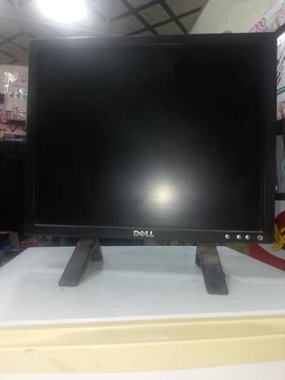 Dell LCD Monitor - Saaf Condition mein bikao hai.