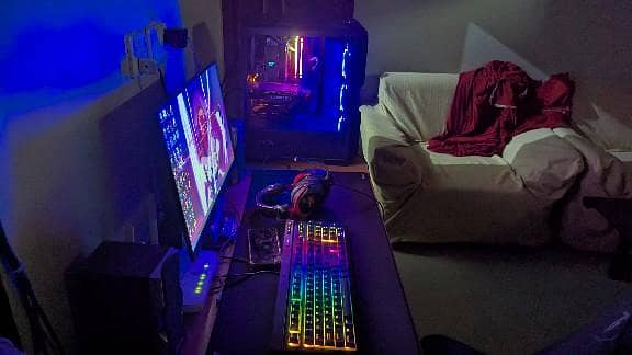 Gaming PC setup 0