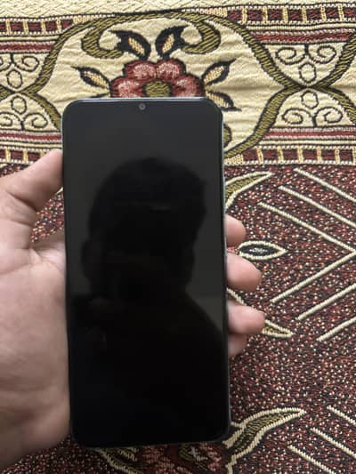 Condition good baki color thora utra hua ha baki use karne mabhi shi h