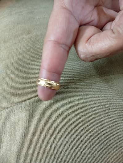 gold ring