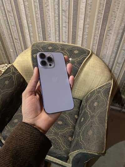 Iphone 13 pro 256gb dual sim offiical aproved waterpack