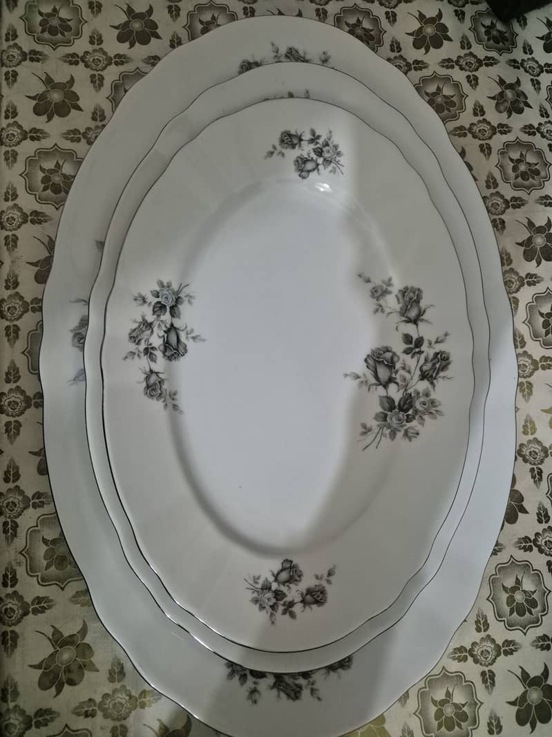 Dinner set 3