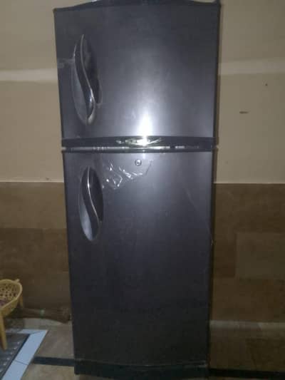 03102774204 waves refrigerator/ fridge  RS/ 45000