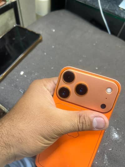 Iphone XR converted 17 pro  64gb