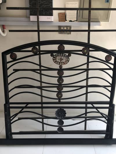 Rod iron bed