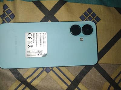 Bhai Jan box NAHI hai aur original charger hai