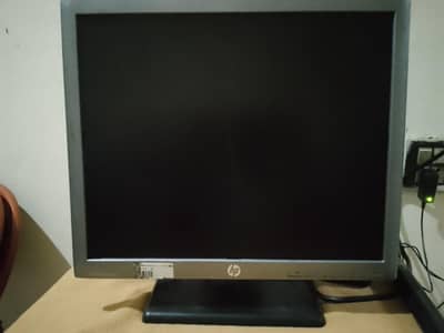 hp moneter  very good condition