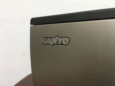 Sanyo PLV-Z1 Projecter