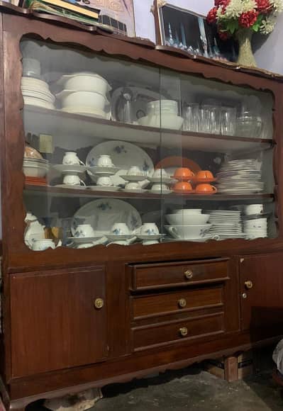 brown color agy Galas