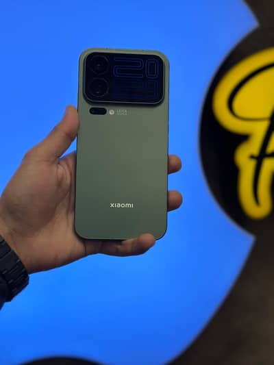 XIAOMI 17 PRO MAX - 12/512GB STORAGE - NON PTA