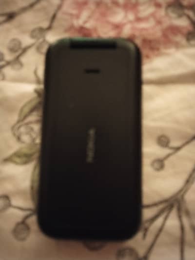 Nokia 2660 flip mobile