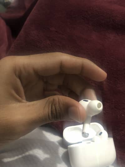 Airpord pro 2nd Gen Genuine