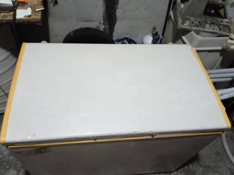 Dawlance Defreezer 1