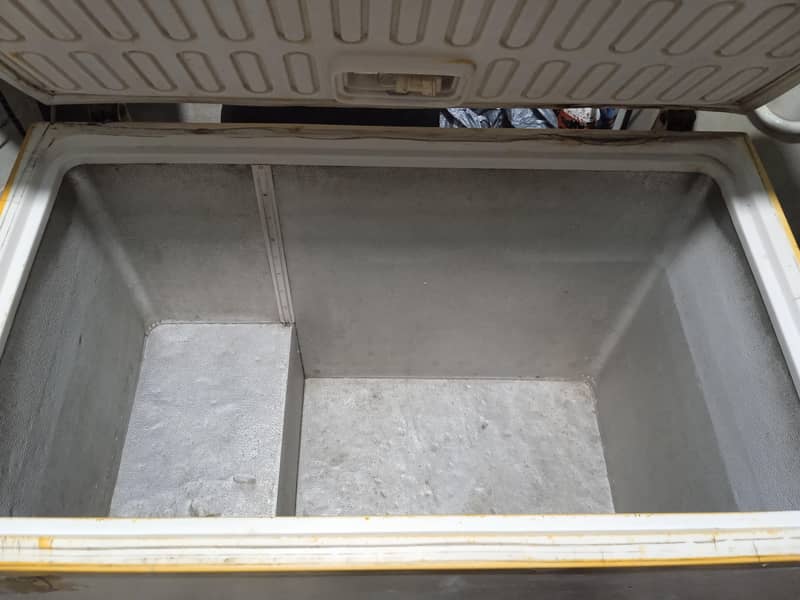 Dawlance Defreezer 3