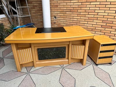 ceo office executive table with side drawers