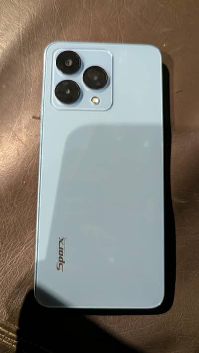 Urgent sell 10 month warranty ma ha 6/128 ha