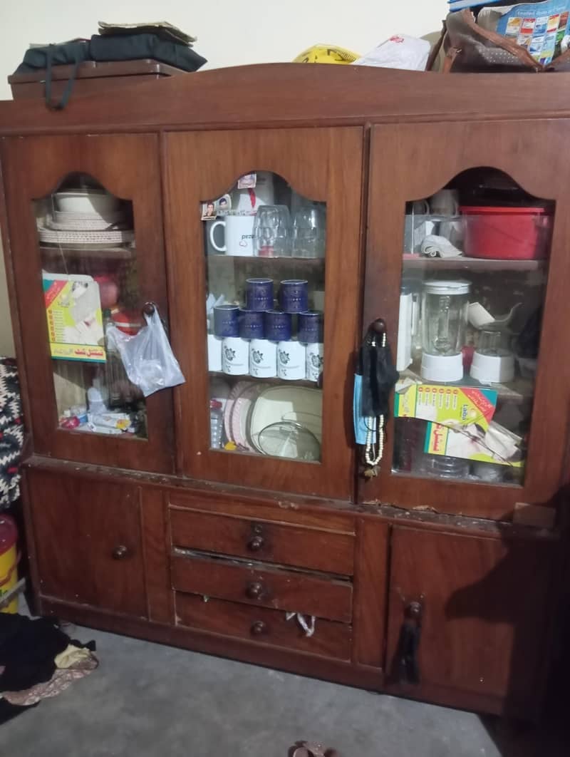 3 portion Showcase 0