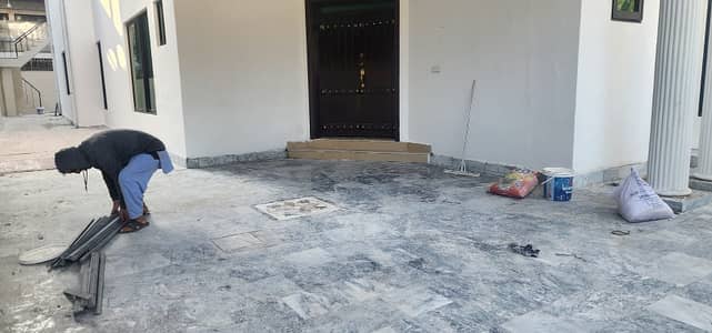 HOUSE FOR RENT IN F-7