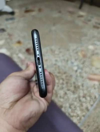 iPhone 11 128 dual pta approved