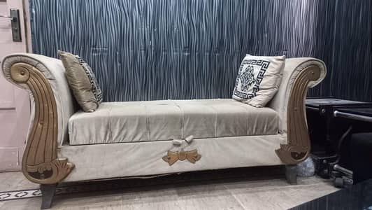 dewan sofa for sale just like brand new