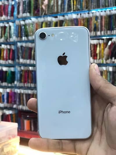 iphone 8 128GB full box Whatsapp no 03490036896