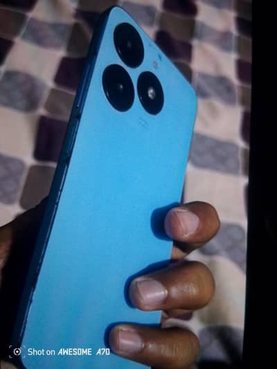 Itel a 70 box sath he 4+8 ram 128 memory