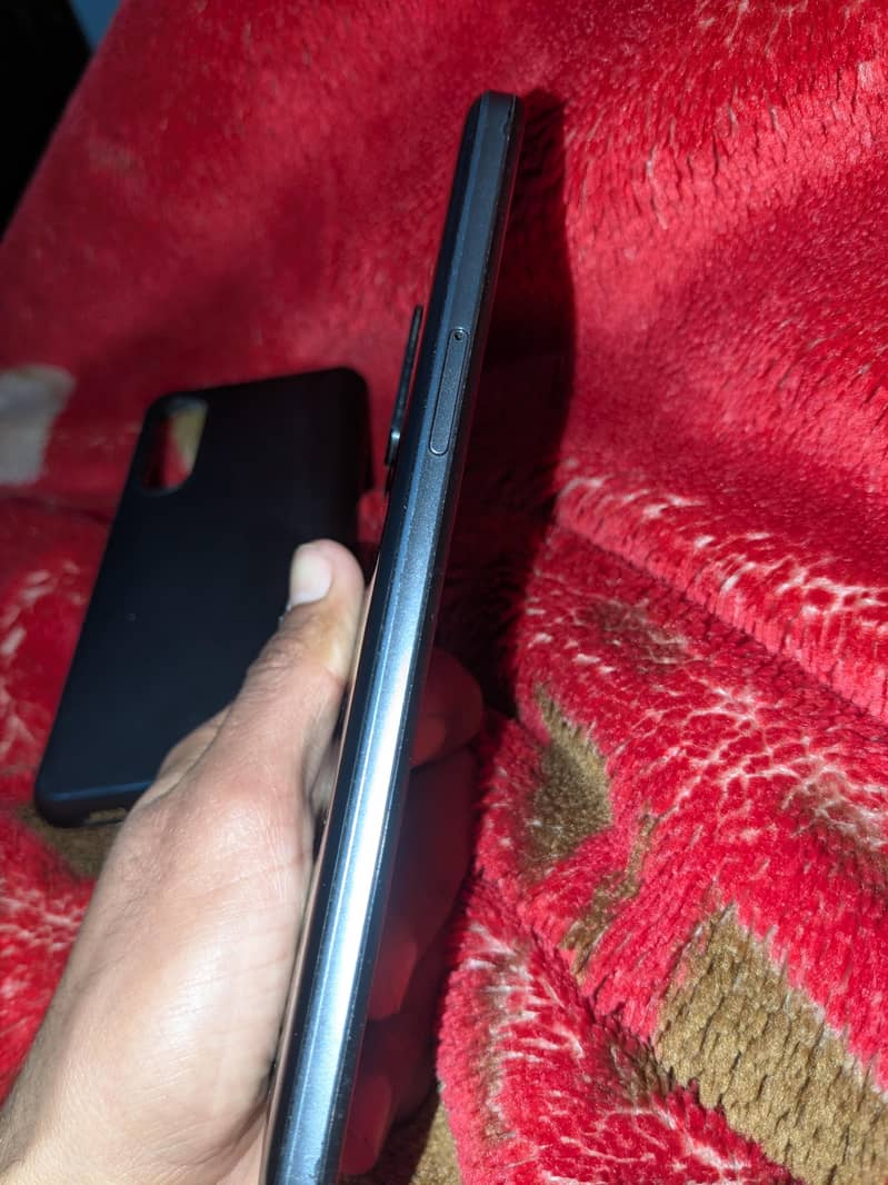 Aquos Zero 5g Basic 2