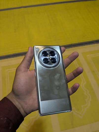 infnix zero 40 5g 12+4 / 256 GB