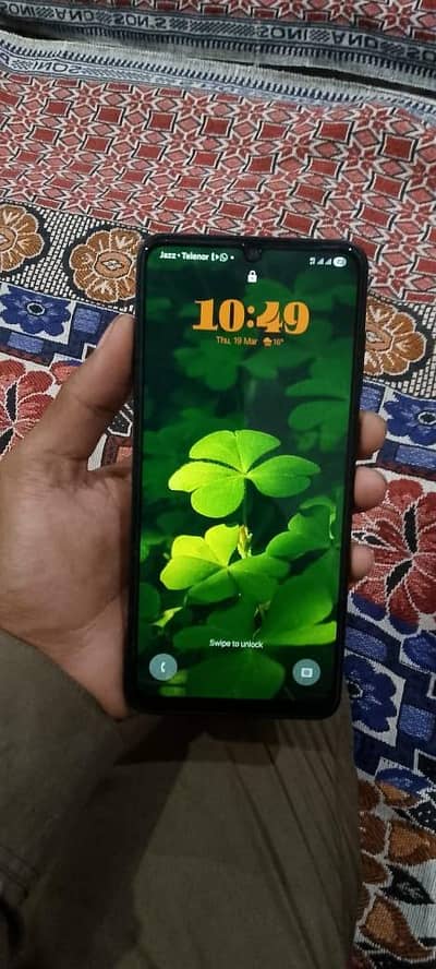 urgent sale 4 64 box charger available 0325-1361820