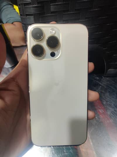 I phone 14 pro max  256 display change