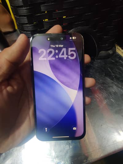 I phone 14 pro max  256 display change