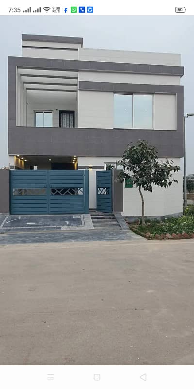 I SELL 6MARLA BRAND NEW CORNER HOUSE IN BAHRIA ORCHARD LAHORE