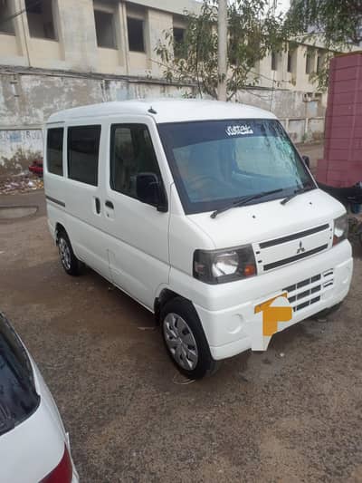 Minicab same as Nissan clipper model 2011/16