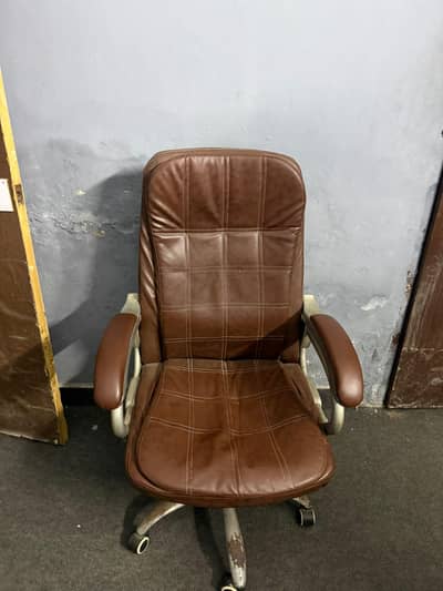 OFFICE FURNITURE FOR SALE