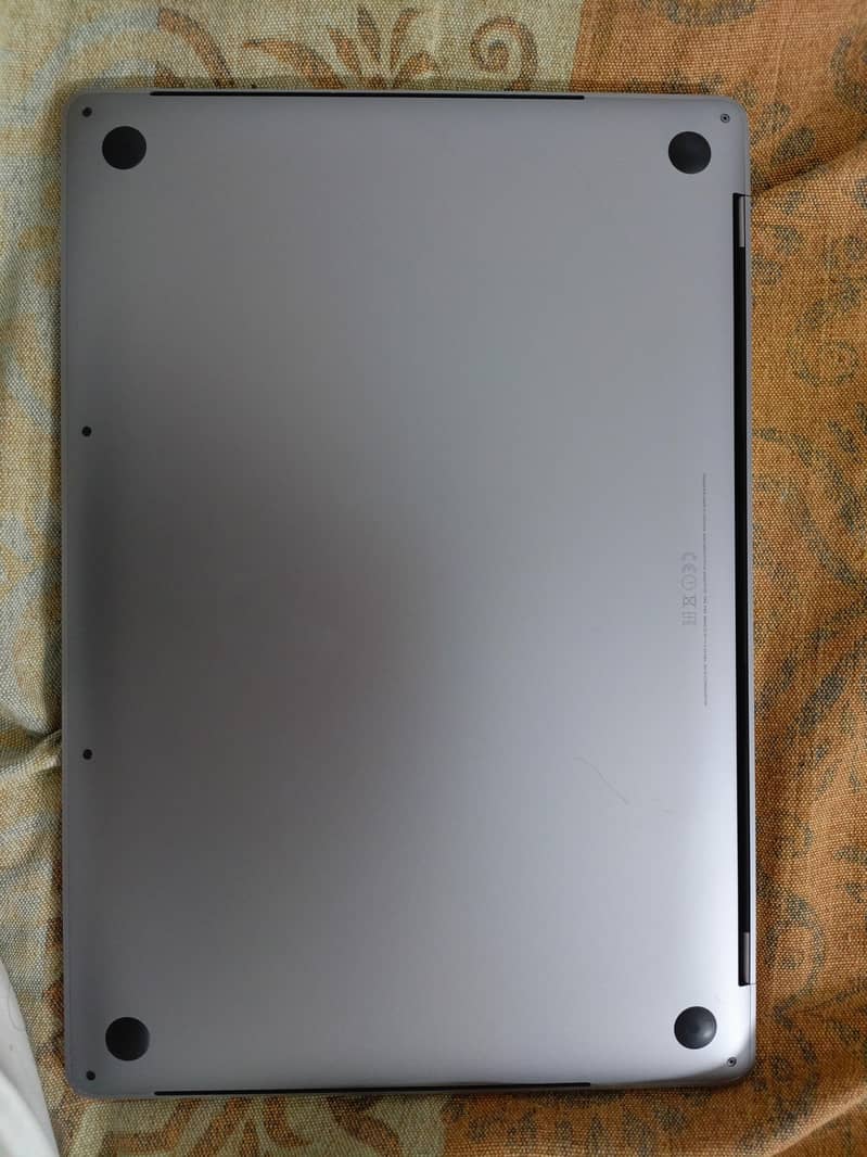 MACBOOK PRO 2017 5