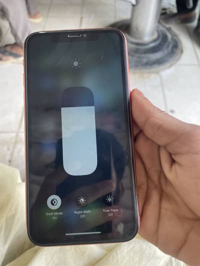 Iphone xr (exchange possible with only ipnones)