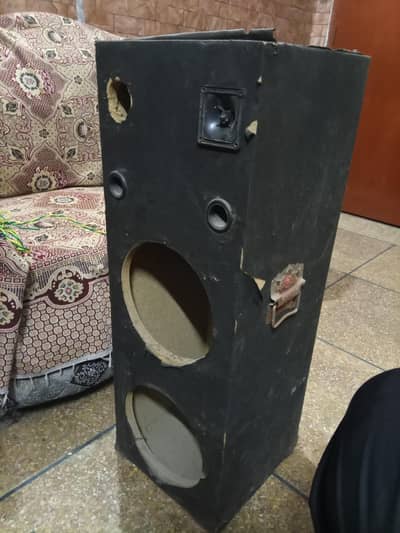 10 inh Speaker Box