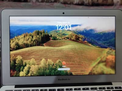 MacBook Air Early 2015 11-inch For Sale