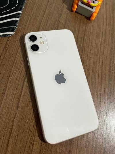 Iphone 11 128GB (PTA app)