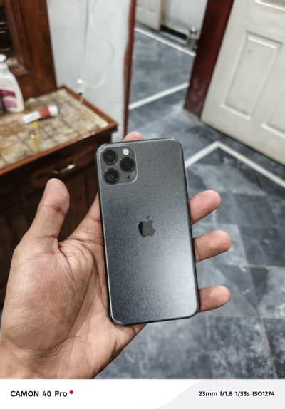 I phone 11 pro 256 GB pta approved