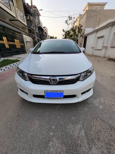 Honda civic rebirth 2015 UG (Full option). Total genuine