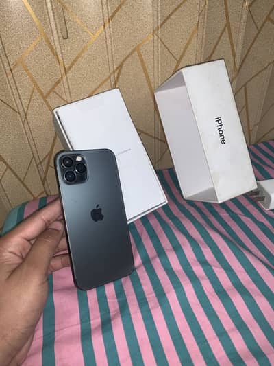 IPHONE 12 PRO FACTORY UNLOCK WATER PACK 128 GB 10 BY 10 CONDITION
