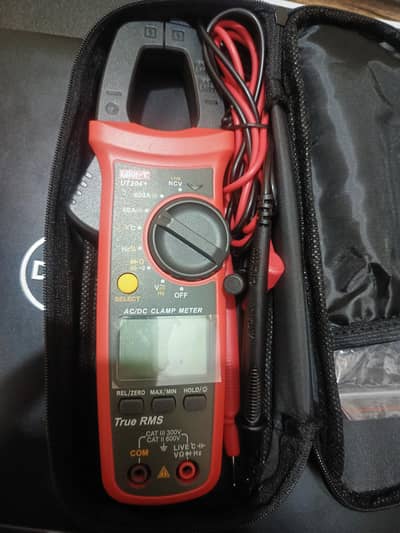 UNI-T Digital Multimeter Clamp Meter (Brand New Condition)