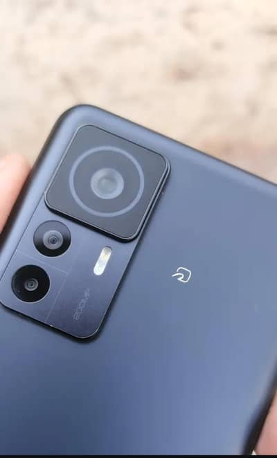 10 by 10 condition all okay phone PUBG 90fps ESIM